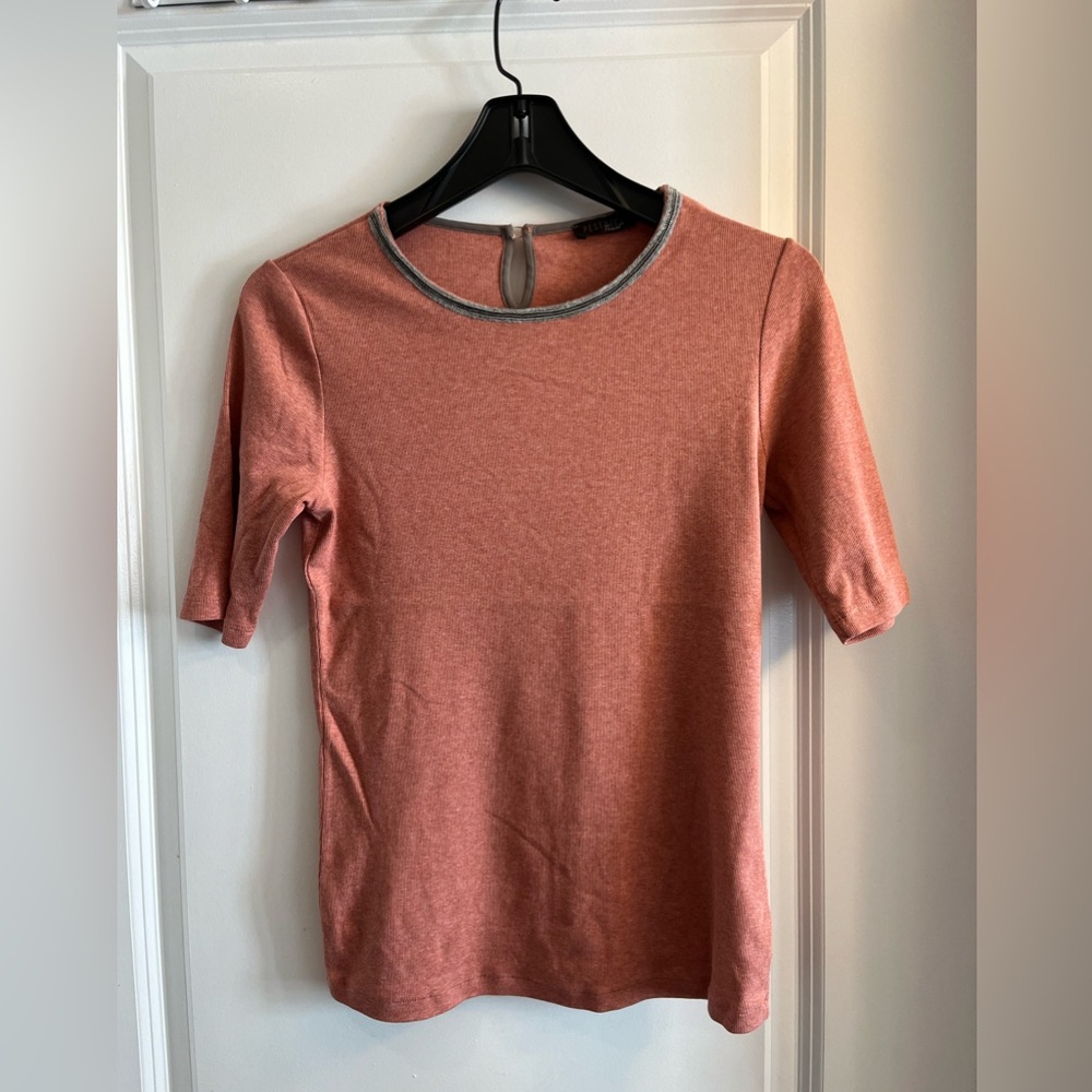 Peserico Cotton Coral Top with Gray Metal Trim, size 44 (US6)